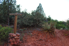 Broken Arrow - Waypoint 8: Broken Arrow & Submarin Rock trail Crossing