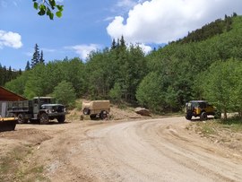 Lost Canyon - Waypoint 5: Hard Right at Private Log Cabin