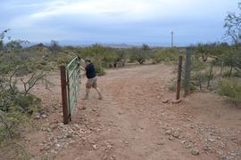 Charouleau Gap / FR# 736 - Waypoint 38: Coronado Forest Boundary Gate