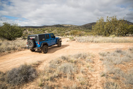 House Mountain Trail - Waypoint 3: Remain Straight at Junction
