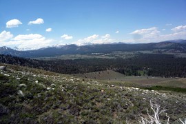 Laurel Lakes Road - Waypoint 3: First glimpse of the valley