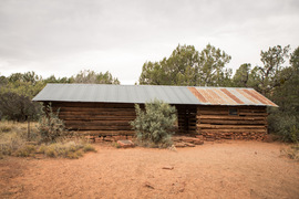 FS152 - Dry Creek Road - Waypoint 9: Van Deren Cabin Homestead