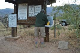 Charouleau Gap / FR# 736 - Waypoint 1: Trailhead/Kiosk