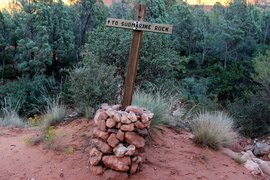 Broken Arrow - Waypoint 8: Broken Arrow & Submarin Rock trail Crossing