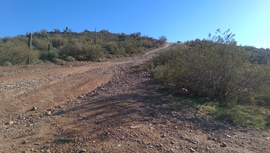 Little Pan Mine Road - Waypoint 10: Split Bottom Intersection