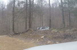 Windrock Trail 22 - Waypoint 5: Intersection Keep Right