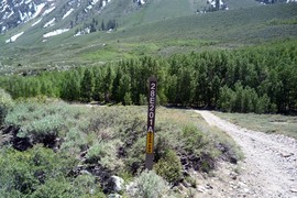 Laurel Lakes Road - Waypoint 5: 28E201A Cutoff