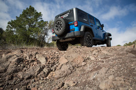 House Mountain Trail - Waypoint 7: Large Rocks